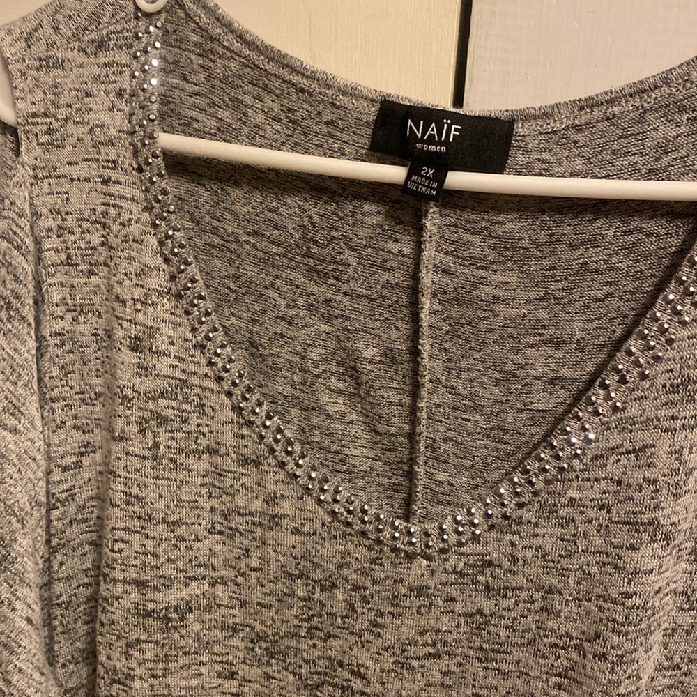 NAÏF - Picture 3 of 6